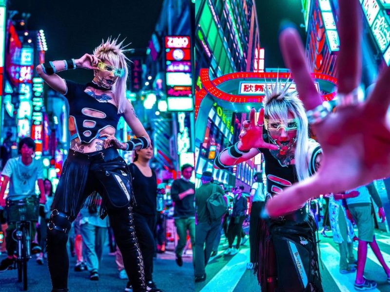 Night Cyberpunk Photoshoot In Tokyo With A Professional Photographer