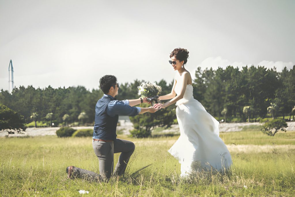 Japan-Couple-Proposal-Wedding
