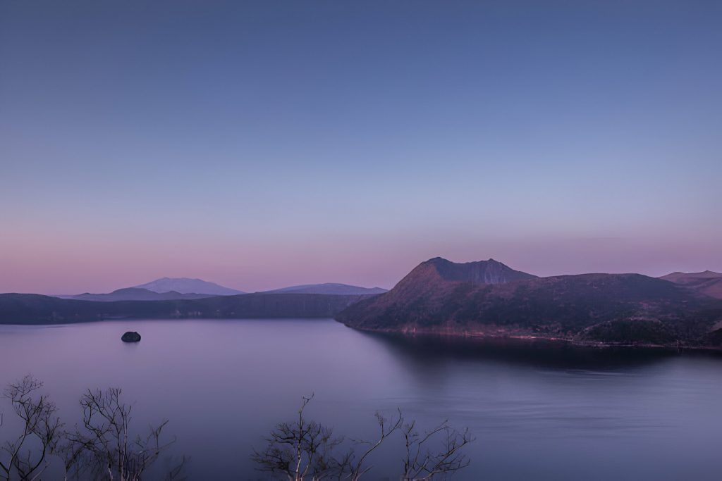 Lake-Mashu-Sunset-Japan-Proposal