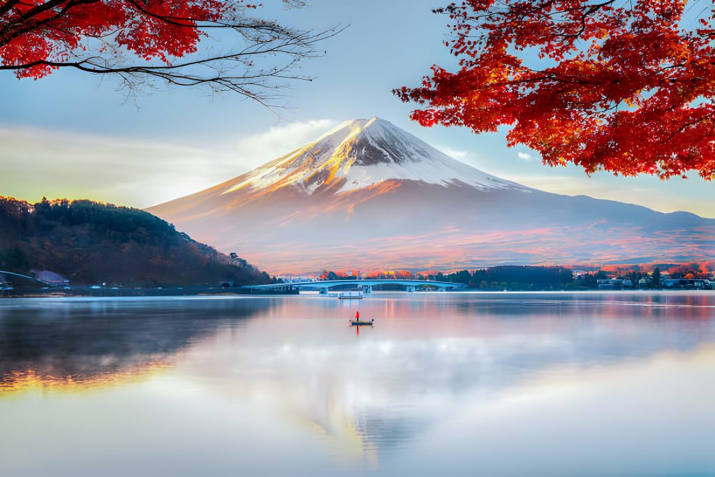 Mt-Fuji-Five-Lakes-Autumn-Japan