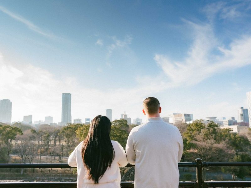 Couple Photoshoot At Iconic Photo Spots In Osaka With Private Photographer