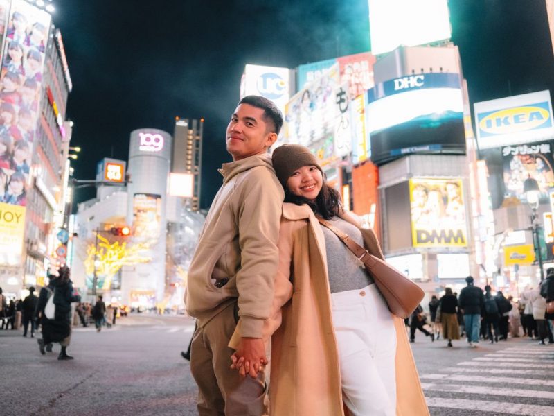 Tokyo Streets Photo Session By Night With Your Private Photographer