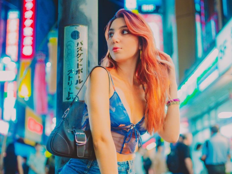 Tokyo Streets Photo Session By Night With Your Private Photographer