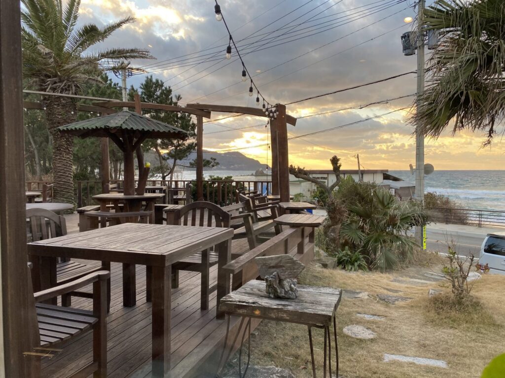 Beach-Cafe-Sunset-Fukuoka-Japan