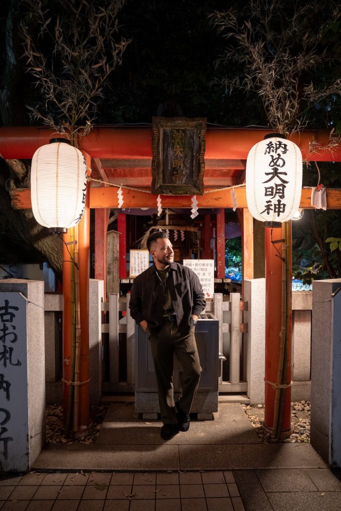 Hanazono Shrine by Night